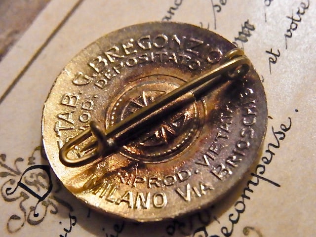 聖座 Holy See バチカン ピンバッジ 大阪万博 イタリア バチカン ピンバッジ 聖座 - メルカリ