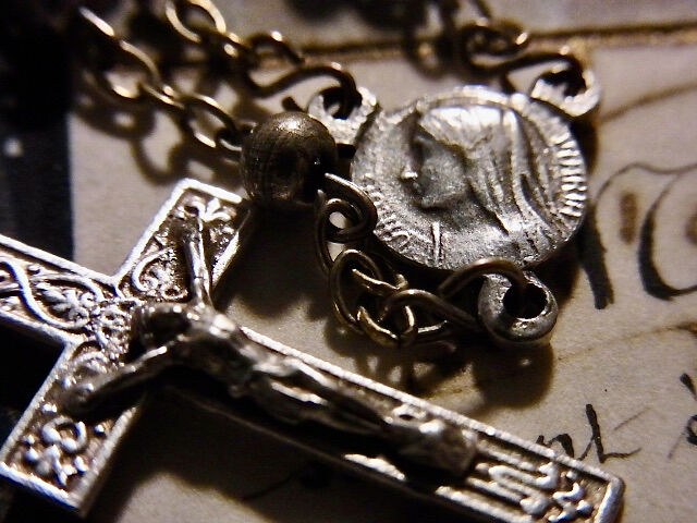 フランス アンティーク メタル ロザリオ 聖母マリア メダイ | café au