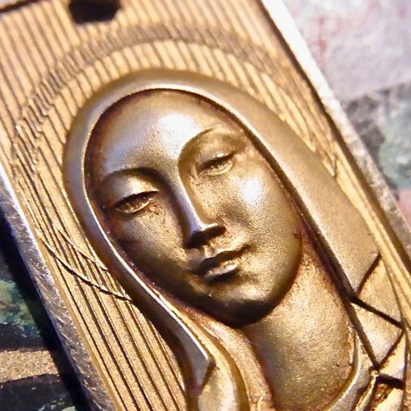 フランス1900s'マリア様 金彩 メタル像 フランス1900s'マリア様 金彩 メタル像 フランス1900s'マリア様 金彩