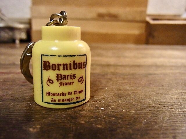 フレンチ キーホルダー ボルニビュス 粒マスタード ボトル | café au