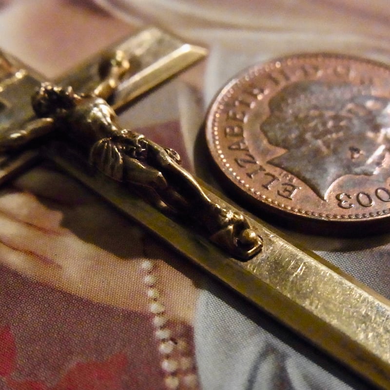 フランス アンティーク ビロード張り 十字架 IMG_6411_41e0ae11-bcf7-4d2e-