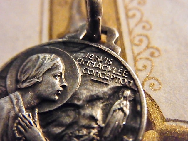 フランスアンティーク聖母マリアルルドの泉オラトリー小礼拝堂