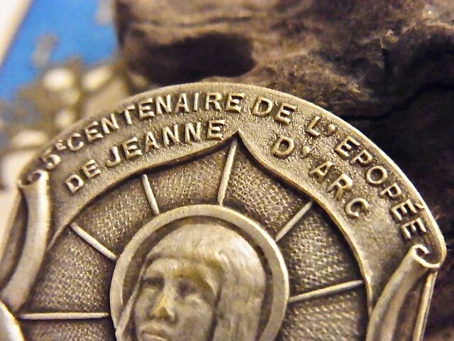 フランス アンティーク ジャンヌダルク ブローチ フランス革命