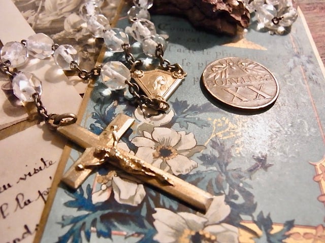 フランス アンティーク クリア ガラス ロザリオ キリスト メダイ