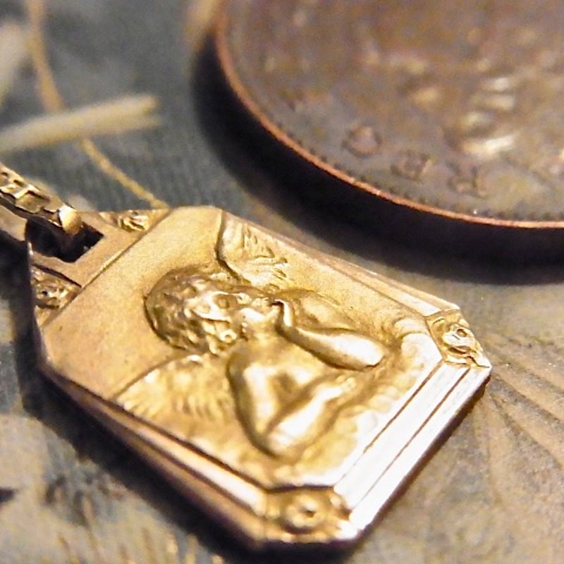 フランス アンティーク 天使 ゴールドプレート メダイ ORIA ラファエロ