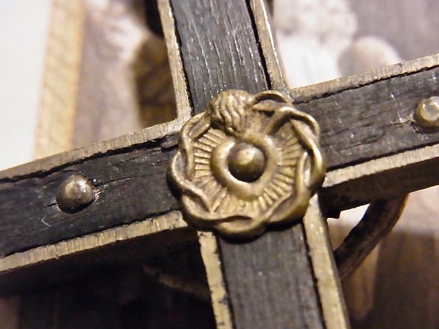 897『志野 十字架 クロス ぐい呑』　/骨董品 古美術 古道具 アンティーク 897『志野 十字架 クロス ぐい呑』 /骨董品 古美術 古道具