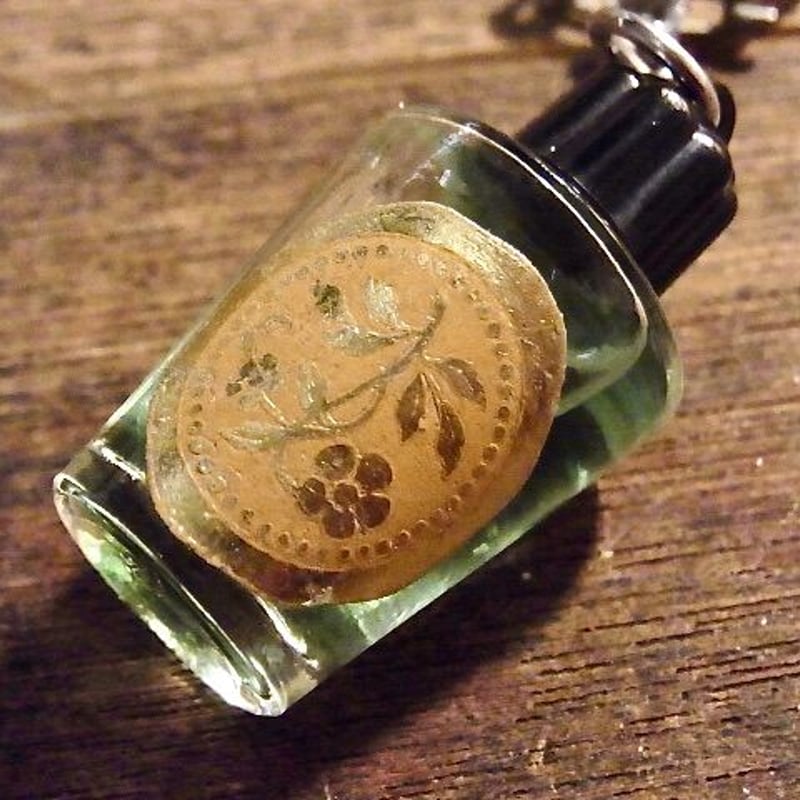 ブルボン フレンチ キーホルダー 香水 RAMAGE BOURJOIS 液体 ブルボン