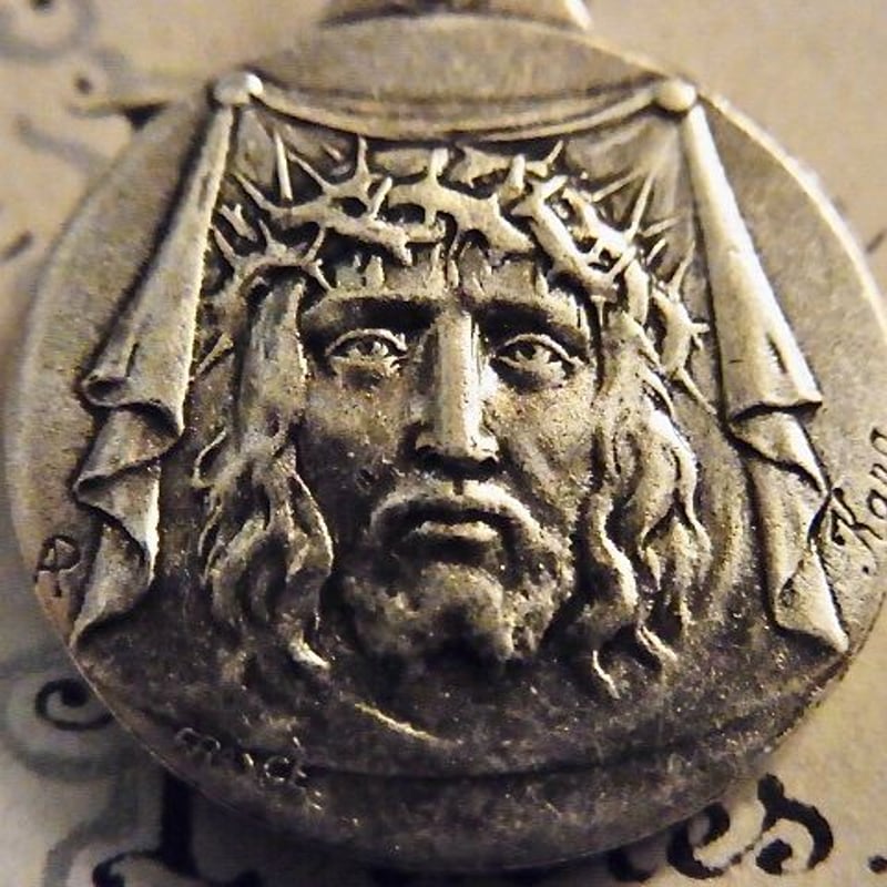 フランスアンティーク キリスト彫刻 ／メダイヨン