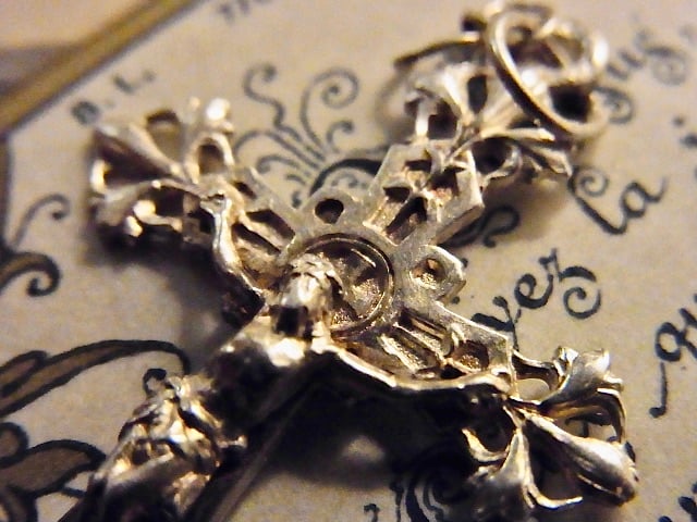 フランス アンティーク アール・ヌーヴォー 百合 十字架 クロス