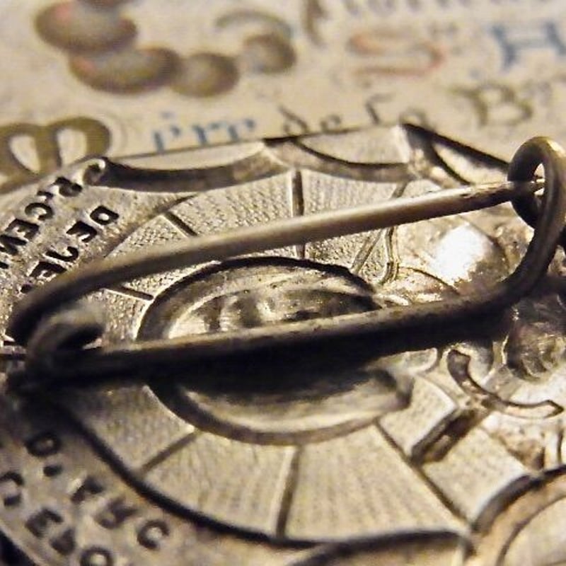 フランス アンティーク ジャンヌダルク ブローチ フランス革命 生誕500