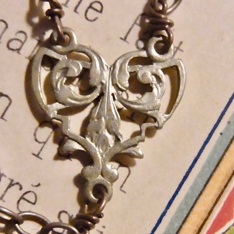 フランス アンティーク 赤 ガラス ロザリオ 聖母マリア メダイ 真鍮