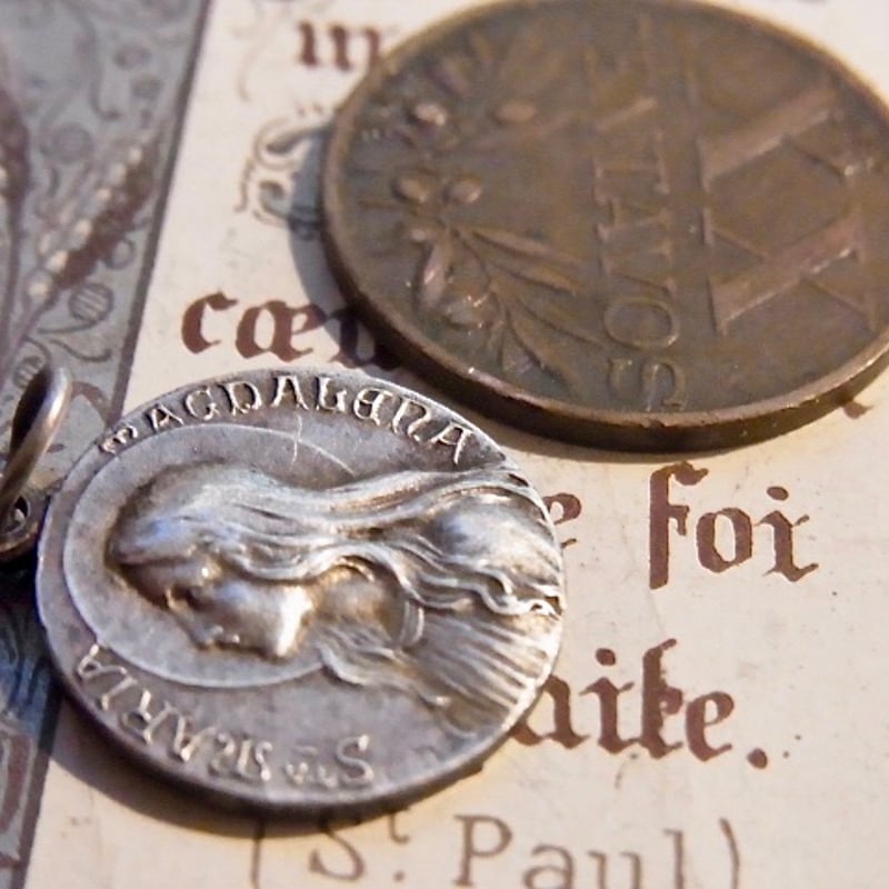 フランスアンティーク　マグダラのマリアのメダイ アトリエスピカ本店｜不思議のメダイ｜奇跡のメダイユ｜フランス