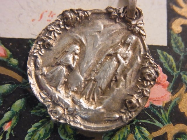 フランス アンティーク メダイ ルルドの泉 聖母マリア 薔薇 ローズ