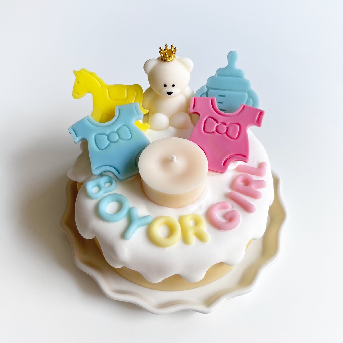 ジェンダーリビールケーキキャンドル🎂👶🏻🩵🩷ご注文受付中 | Pom