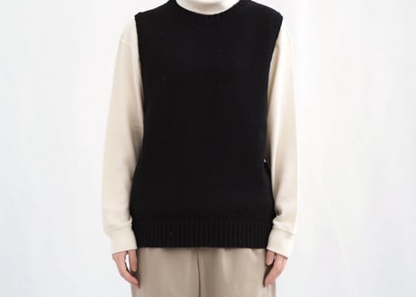 【峯村サフォーク】サフォークニットベスト