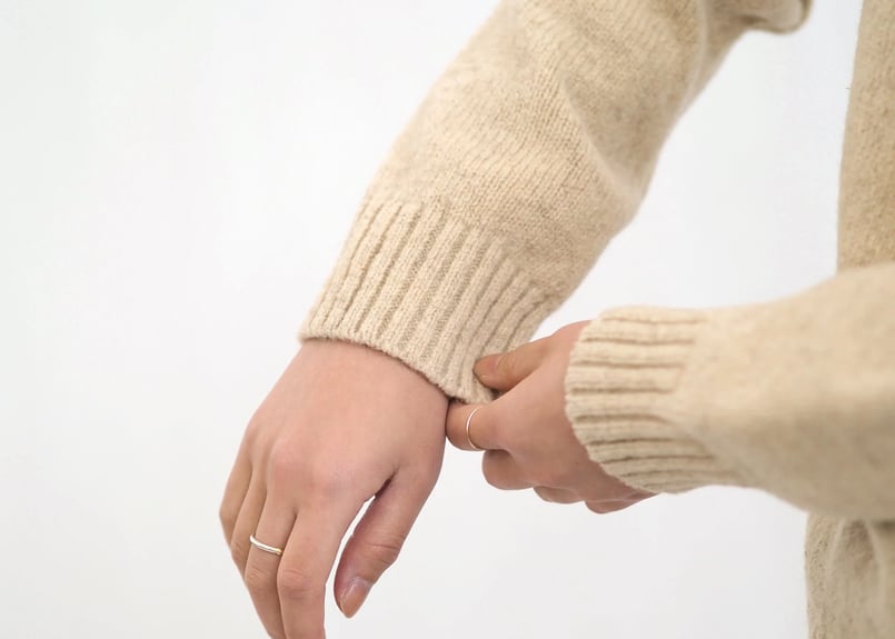 峯村サフォーク】サフォークセーター | ガラ紡(がらぼう)のお店