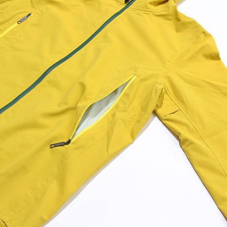 Packable rain jacket
