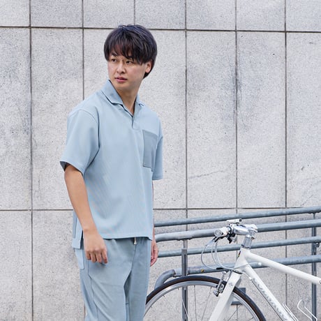 風涼スキッパー襟シャツ