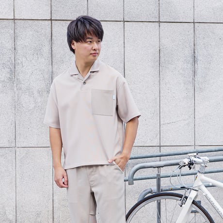 風涼スキッパー襟シャツ