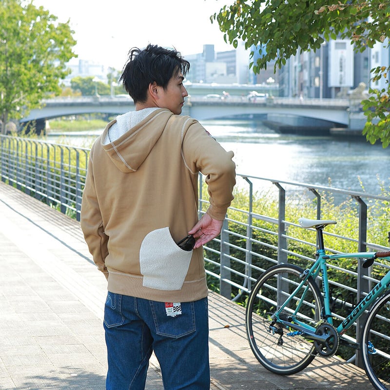 FUWAMOKO hoodie | Casual cycle wear Winner