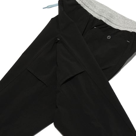 3/4 length sweat pants