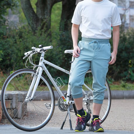 Sturdy Cropped Pants