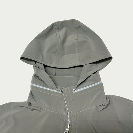 Hood-packable blouson