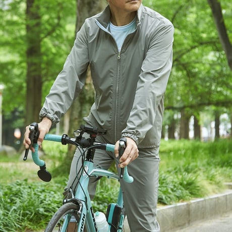 Hood-packable blouson