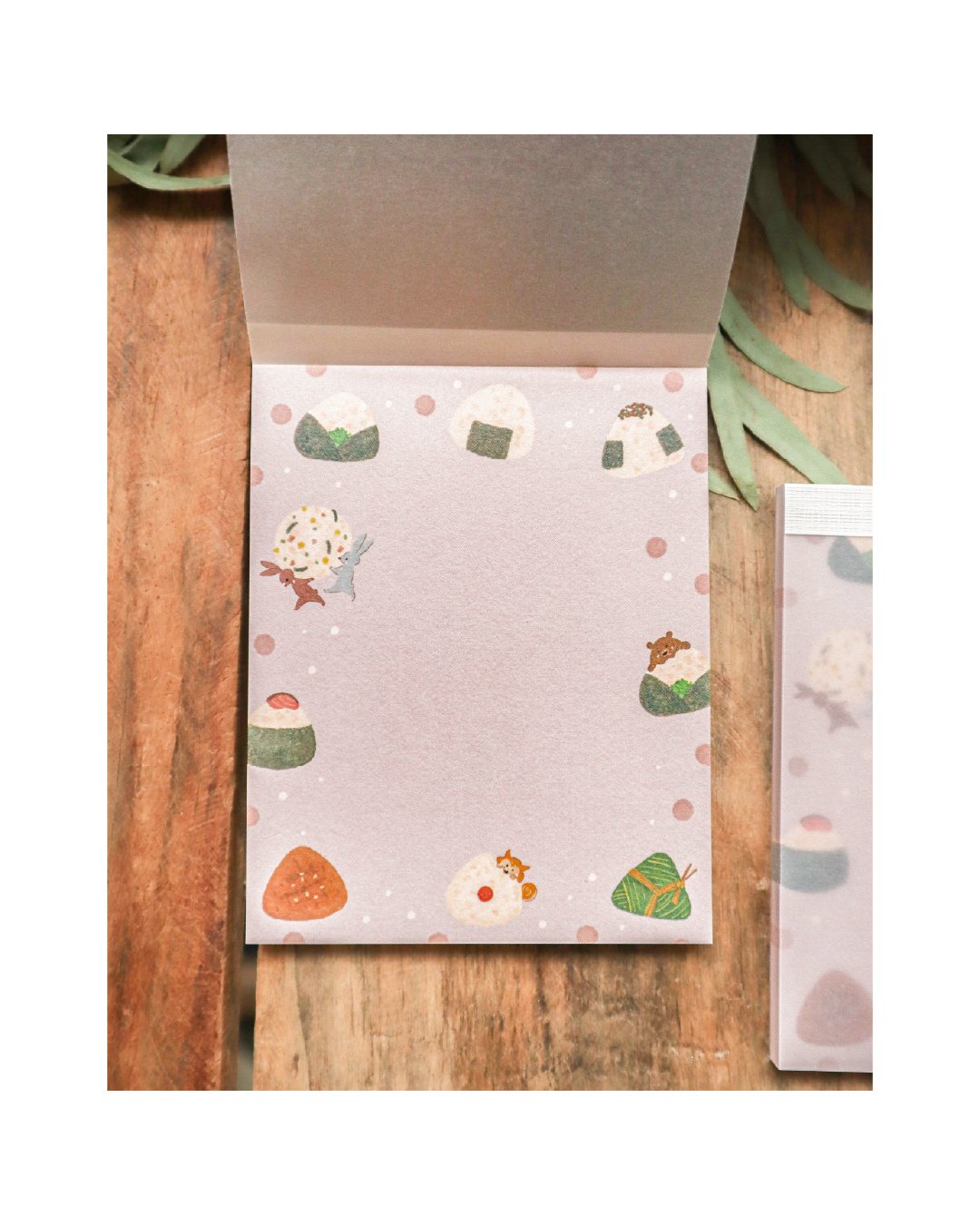 新品未使用★☆ サンエックス　占いメモ　usagipon ラブ風水　メモ帳 125996-1.jpg