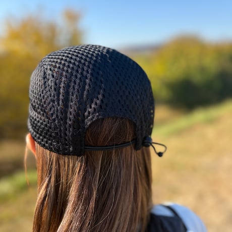 RUNHOLIC CAP BLACK系