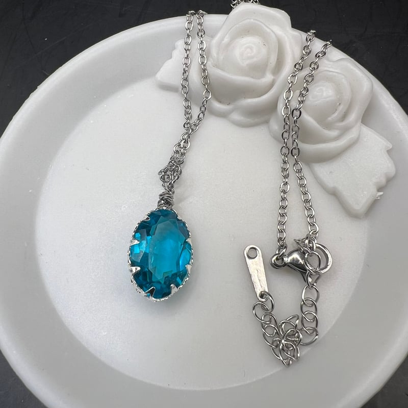 スワロフスキー swarovski ブルージルコン ステンレス製 ネックレス