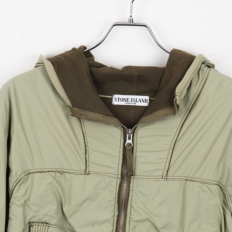 ストーンアイランド STONE ISLAND ブルゾン Mサイズ ライト ストーンアイランド STONE ISLAND ブルゾン Mサイズ ライト