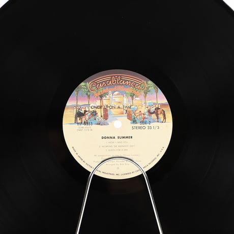 中古（傷や汚れあり）LP DONNA SUMMER ONCEUPON A TIME...1977年発売 2枚 16曲 / VIP-9533-34 帯あり (外袋 内袋交換済み)（ジャンク商品）