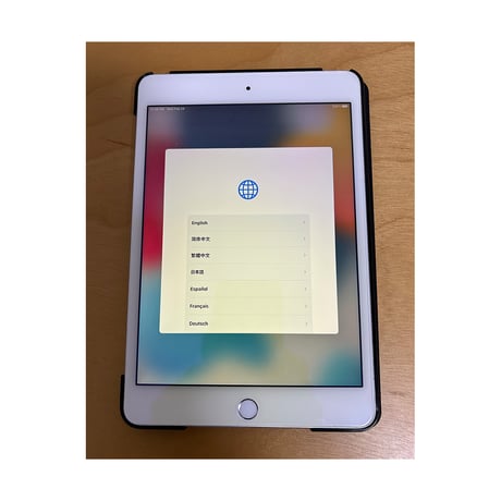 Apple iPad mini 4 16GB Wi-Fi 第4世代 2015年9月9日発売 ホワイト/シルバー (箱 社外品ケース付き)