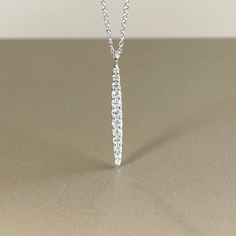 Vertical limit pendant（ラボグロウンダイヤモンドペンダント）