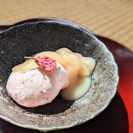 老舗餅屋が作る桜のお餅と桜花塩漬付12個＆白餡200g×3個セット【香料不使用】