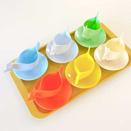 東ドイツ　プラスチック　エッグスタンド　ニワトリ
