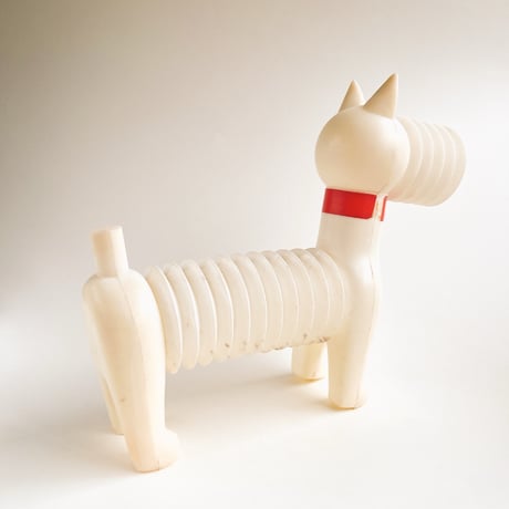 チェコ　ニクロヴァー　白犬のアコーディオン　1963年