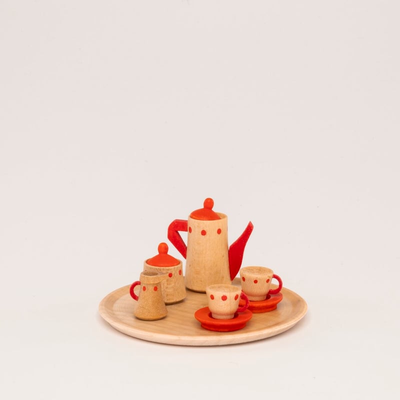 ドイツ ザイフェン 人形 木目のティーセット 木製 | こぐま舎