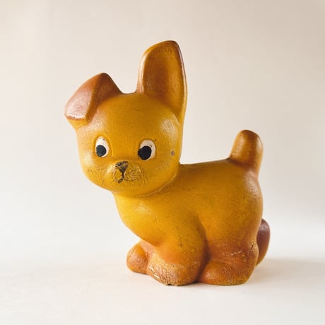 ソビエト　年代不明　黄土色の犬２　フィギュア　高さ11cm