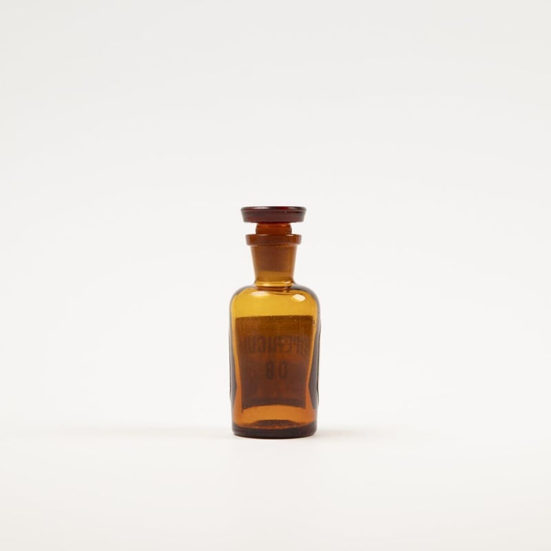 ドイツ 薬瓶 1940年代ガラス 茶色 | こぐま舎