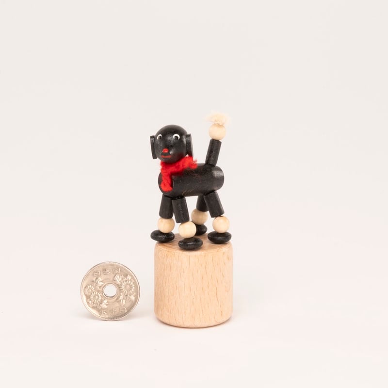 ドイツ ザイフェン 木製おもちゃ 犬 グネグネ人形 | こぐま舎
