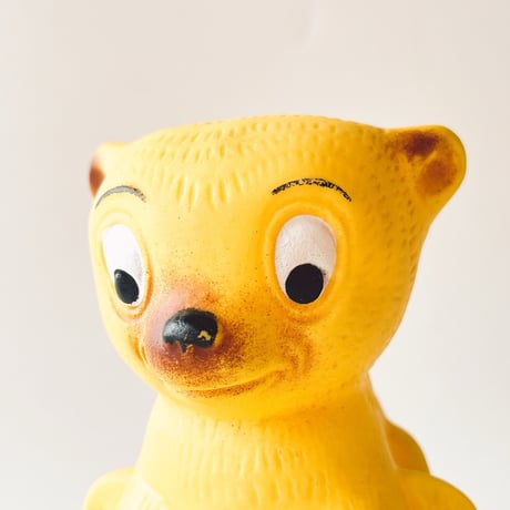 ソビエト　年代不明　黄色い子犬　ソフビ　人形　高さ10cm