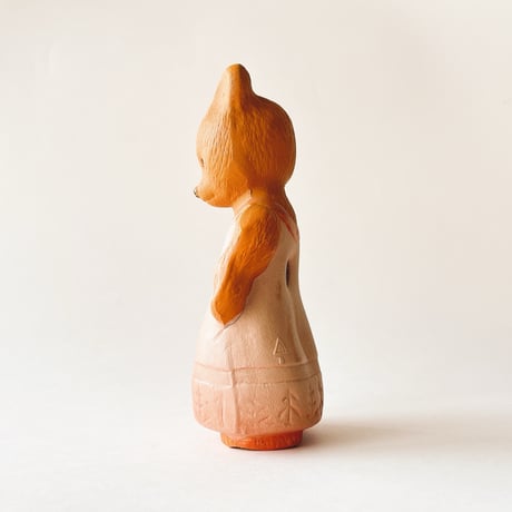 ソビエト　年代不明　スカートを履いたくま　ソフビ　人形　高さ15cm