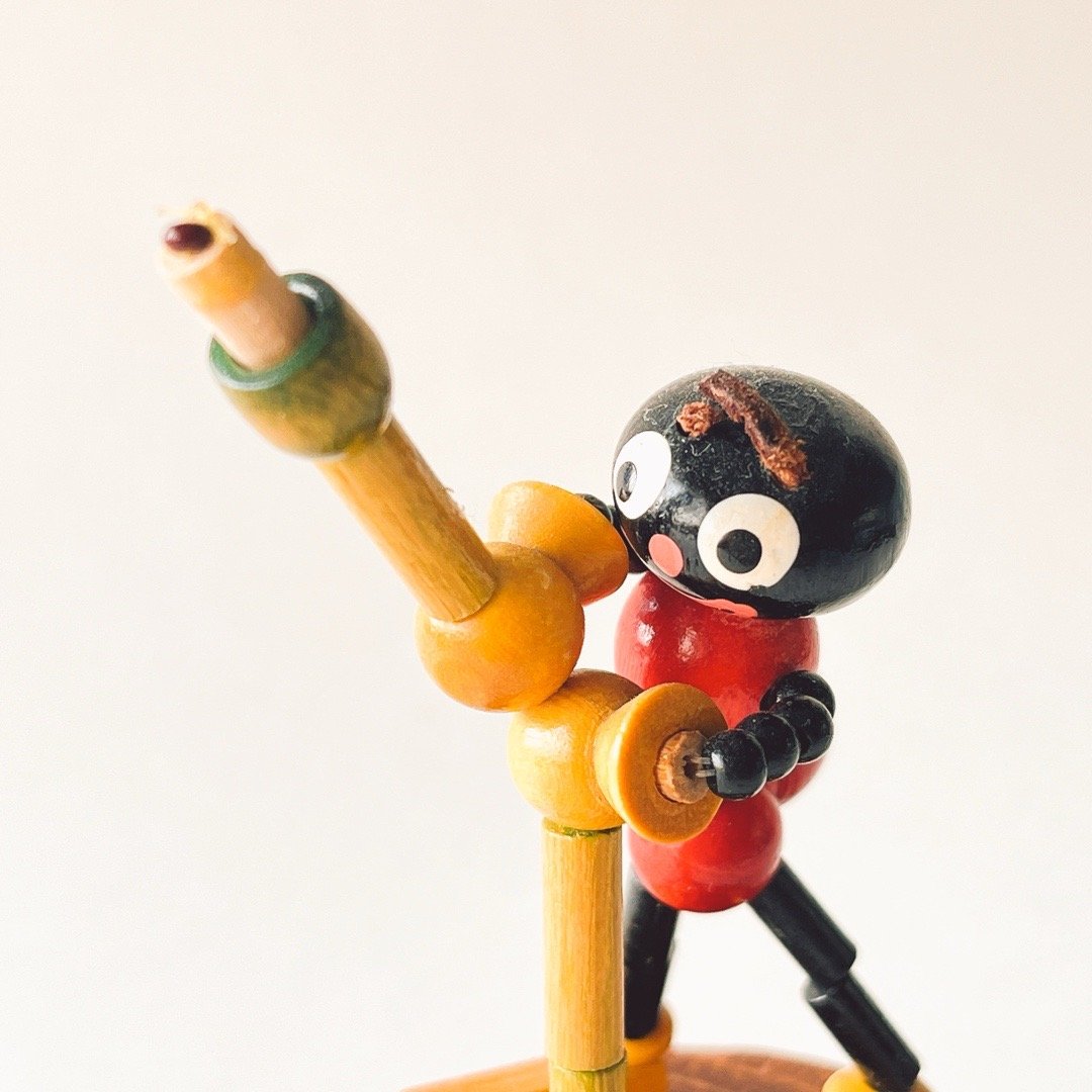 チェコスロバキア 木製おもちゃ 赤い服の蟻 ぐにゃぐにゃ人形 1980年代