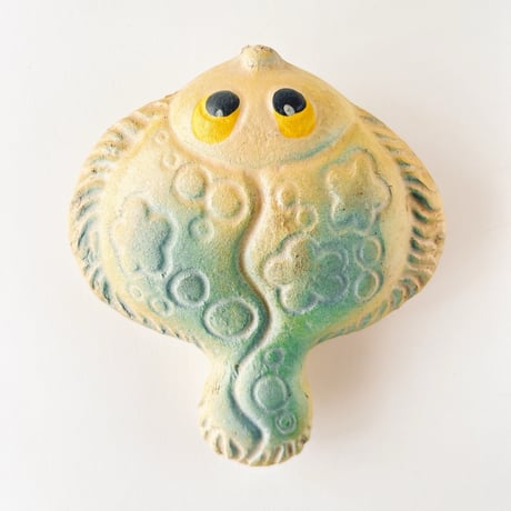 ソビエト　年代不明　小さいひらめ　ソフビ　人形　長さ11cm