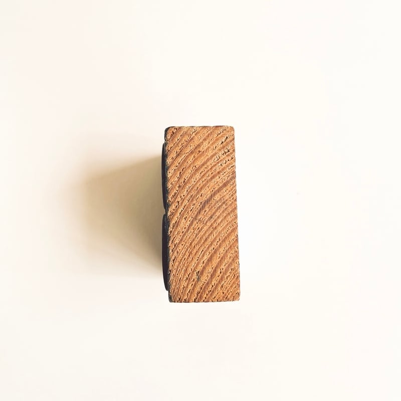 フランスのビンテージ看板文字KIDIMO 「DESIGN」 フランスのビンテージ看板文字KIDIMO 「DESIGN」