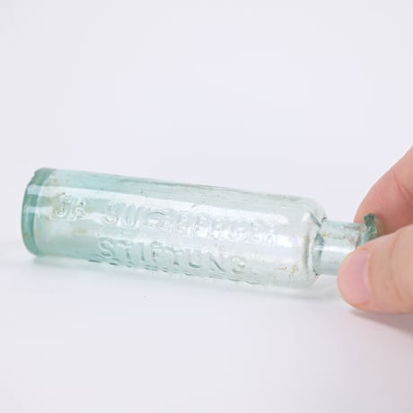 ドイツ　Dr. Sulzberger's Flusspflaster　ガラス瓶13　年代不明