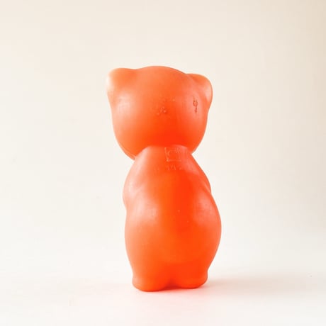 ソビエト　年代不明　オレンジ色の小さなくま　プラスチック　人形　高さ9.5cm