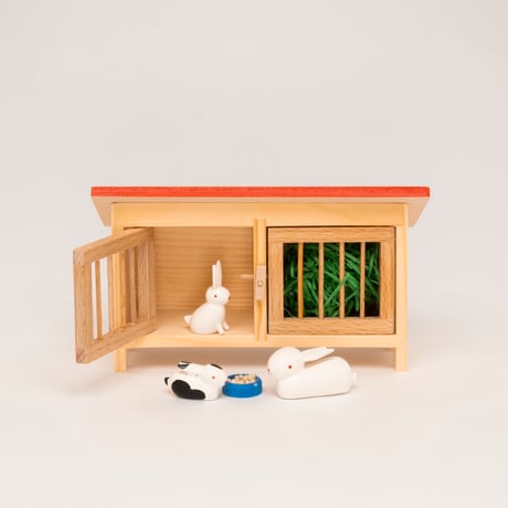 ドイツ　ザイフェン　人形　うさぎ　ウサギ小屋とウサギ一家　木製